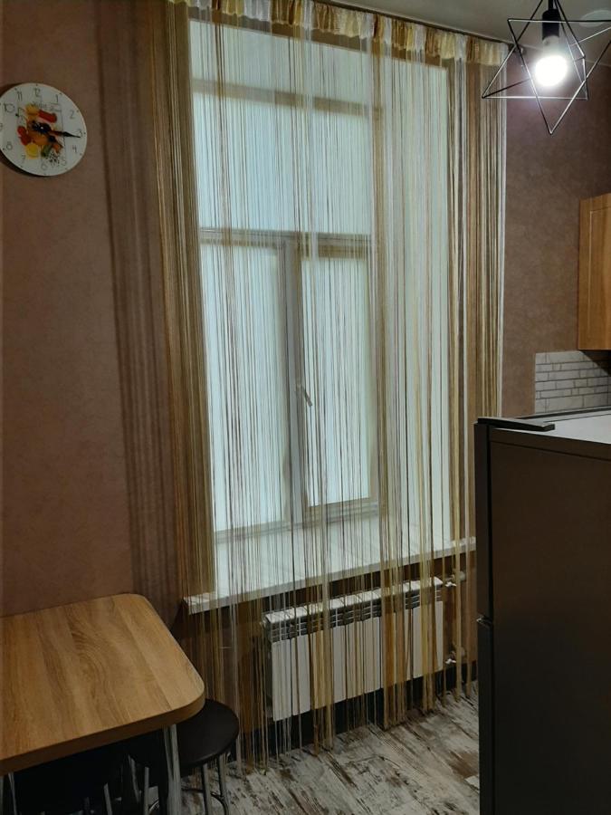 1 Stop From Railway Station Apartment Kiev Luaran gambar